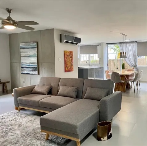 290 Santa Ana Avenue Guaynabo PR 00969