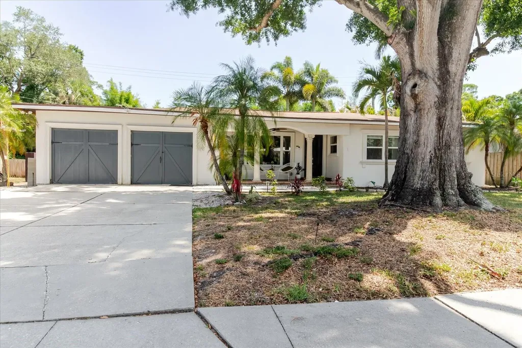 3138 W Euclid Avenue Tampa FL 33629