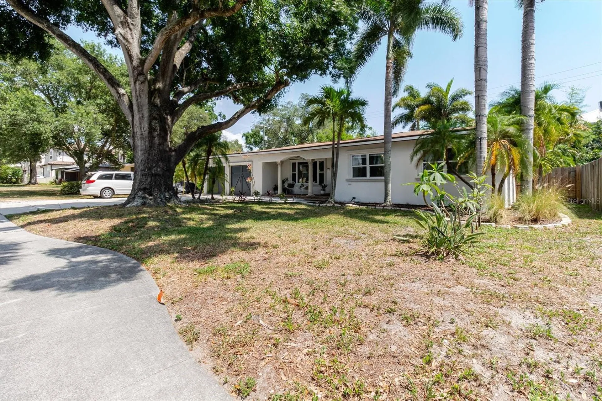 3138 W Euclid Avenue Tampa FL 33629