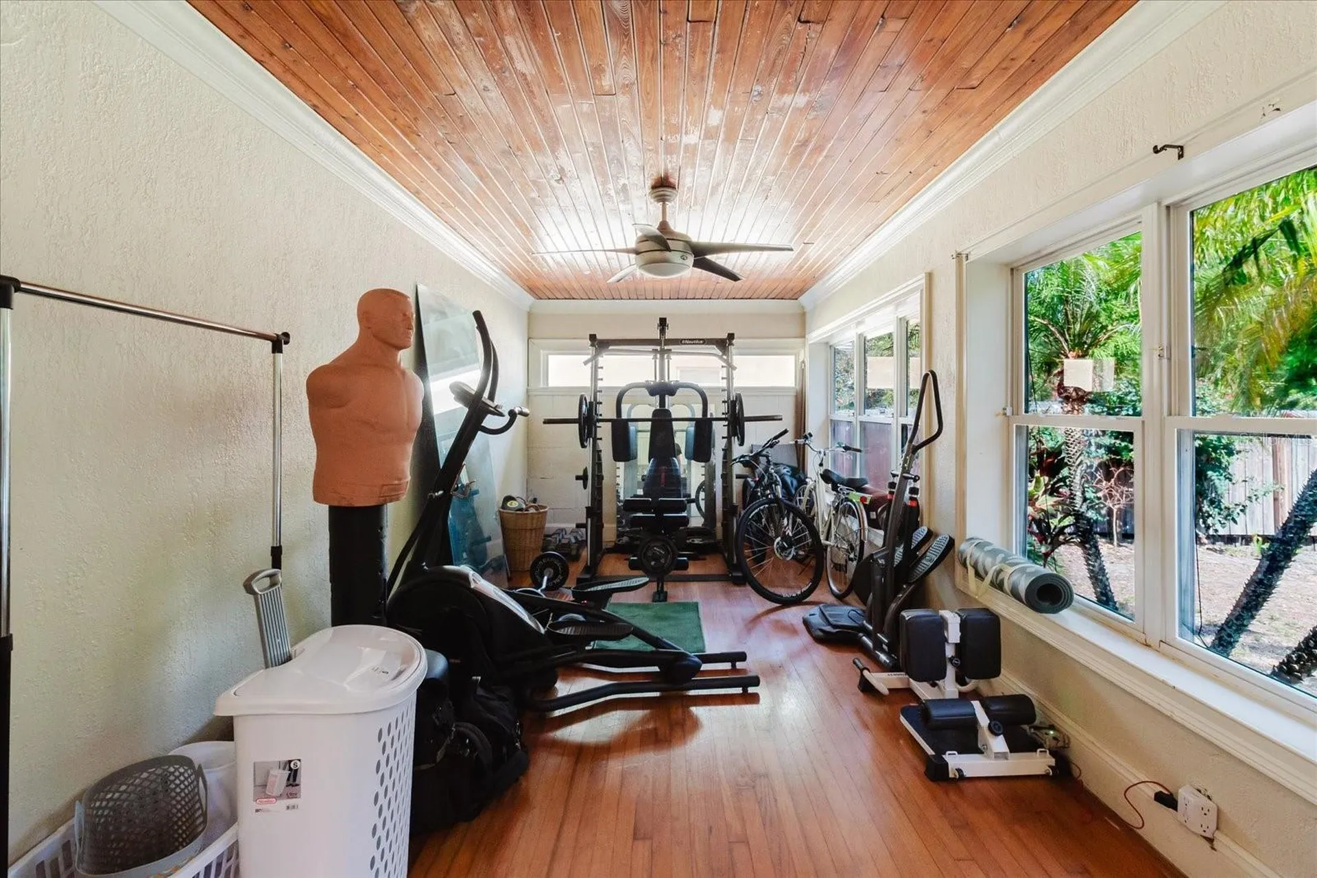 3138 W Euclid Avenue Tampa FL 33629