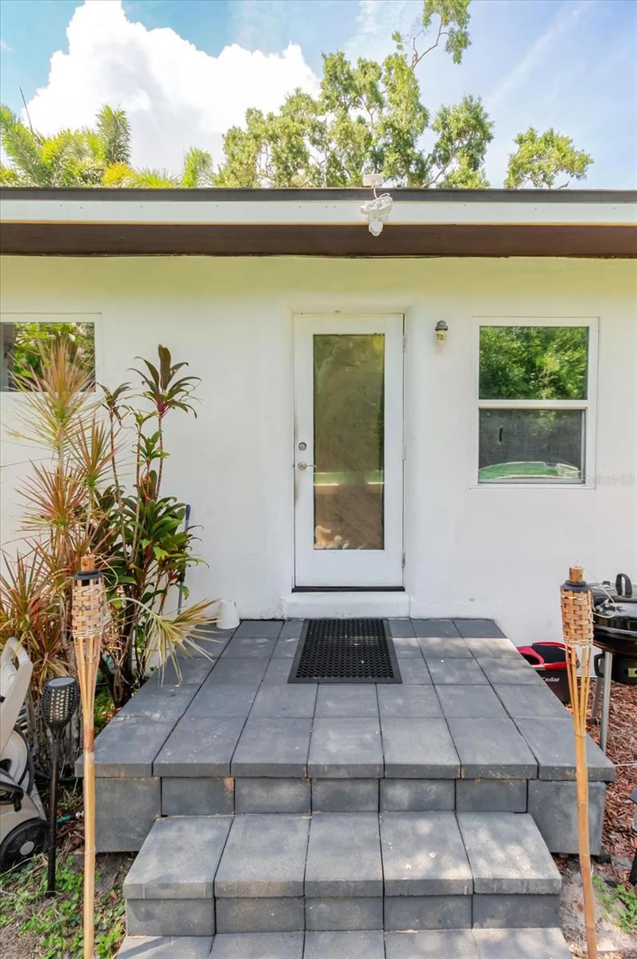 3138 W Euclid Avenue Tampa FL 33629