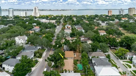 3138 W Euclid Avenue Tampa FL 33629
