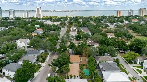 3138 W Euclid Avenue Tampa FL 33629