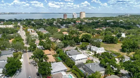 3138 W Euclid Avenue Tampa FL 33629