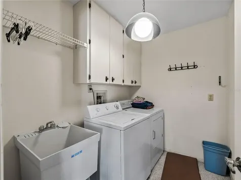1619 E Cypress Point Drive Venice FL 34293