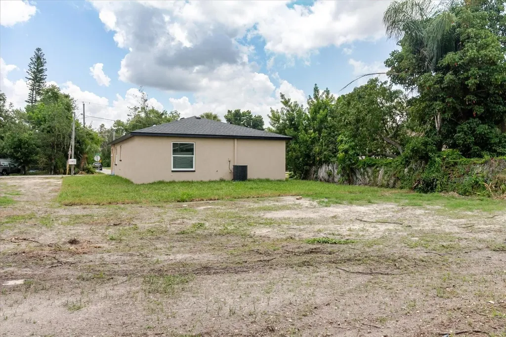 3128 12th Street Court E Bradenton FL 34208