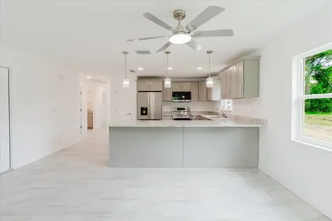 3128 12th Street Court E Bradenton FL 34208
