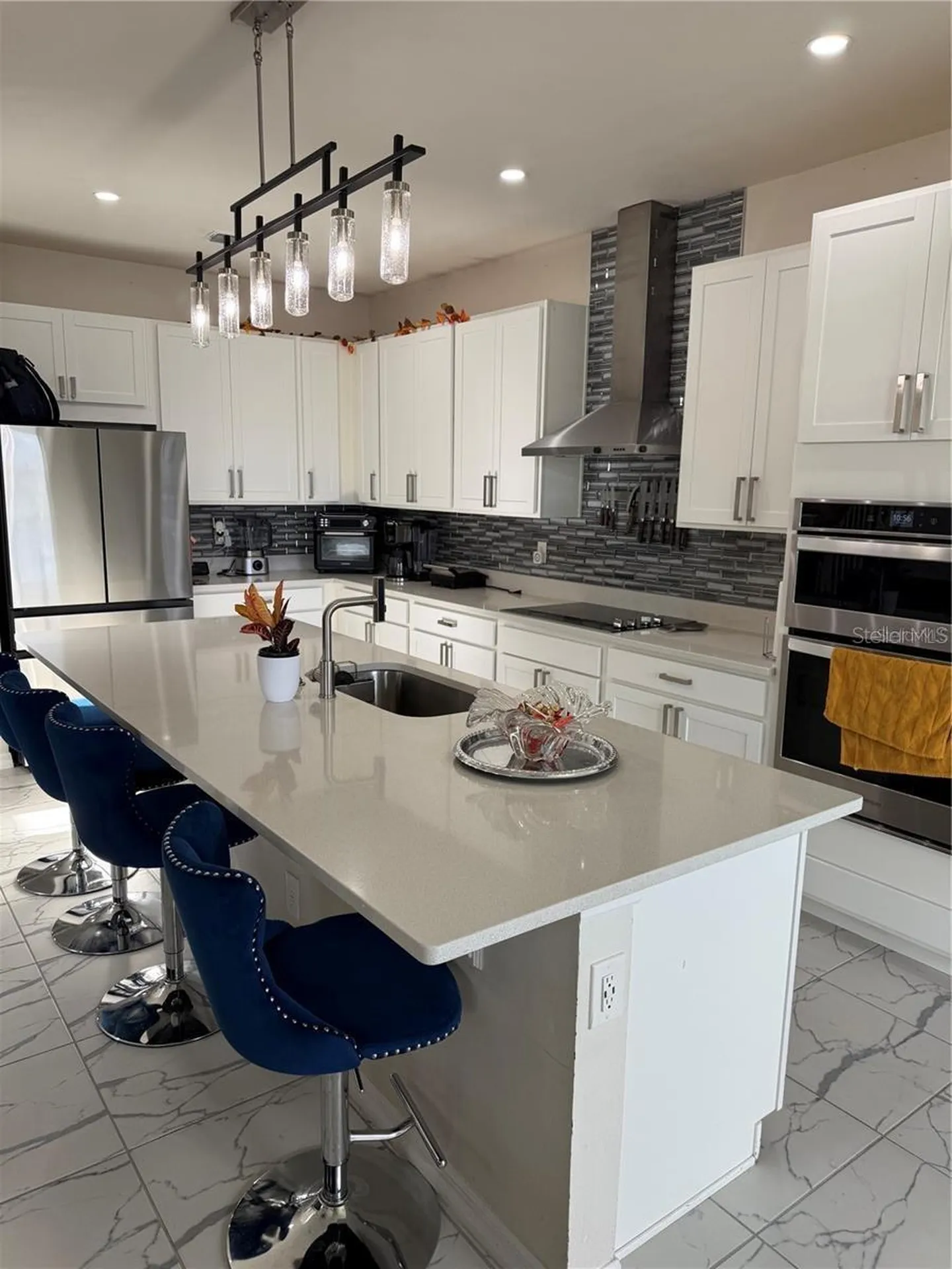 2489 Blowing Breeze Avenue Kissimmee FL 34744