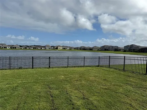 2489 Blowing Breeze Avenue Kissimmee FL 34744