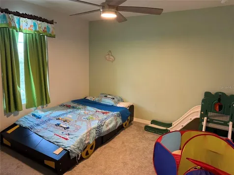 2489 Blowing Breeze Avenue Kissimmee FL 34744