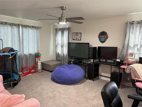 2489 Blowing Breeze Avenue Kissimmee FL 34744