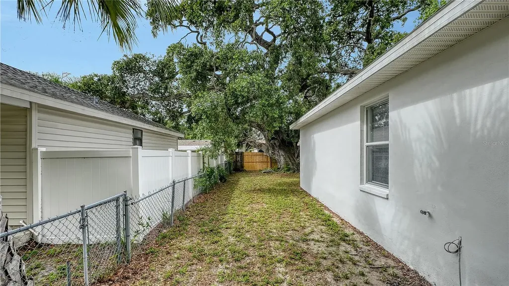 1216 34th Street Sarasota FL 34234