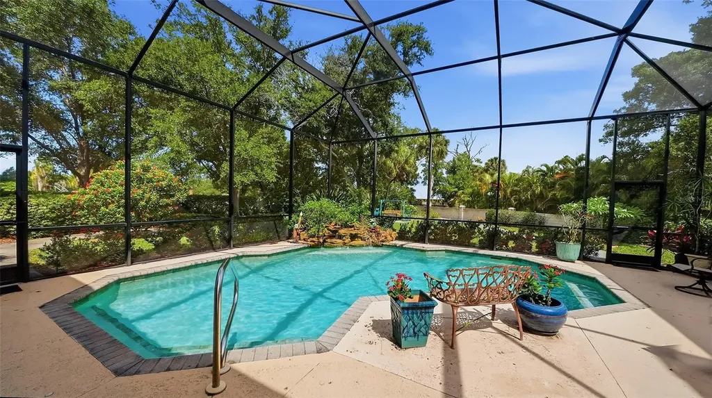 27 Dominica Drive Englewood FL 34223