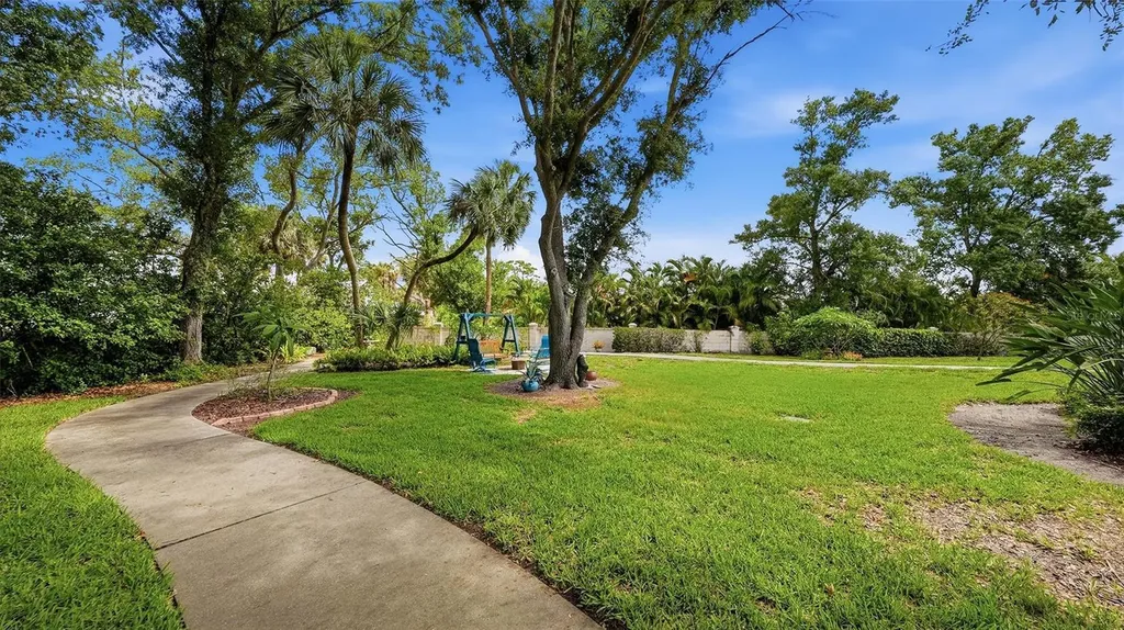 27 Dominica Drive Englewood FL 34223