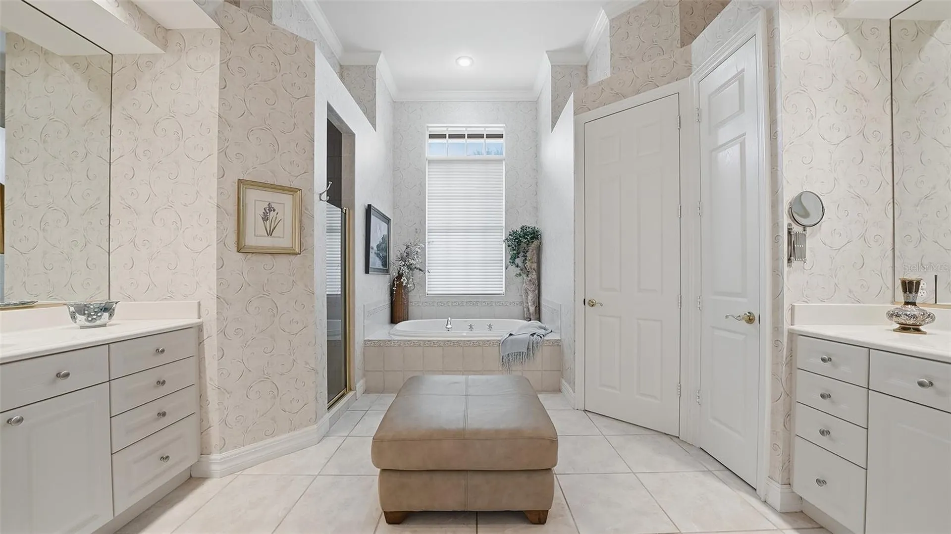 27 Dominica Drive Englewood FL 34223