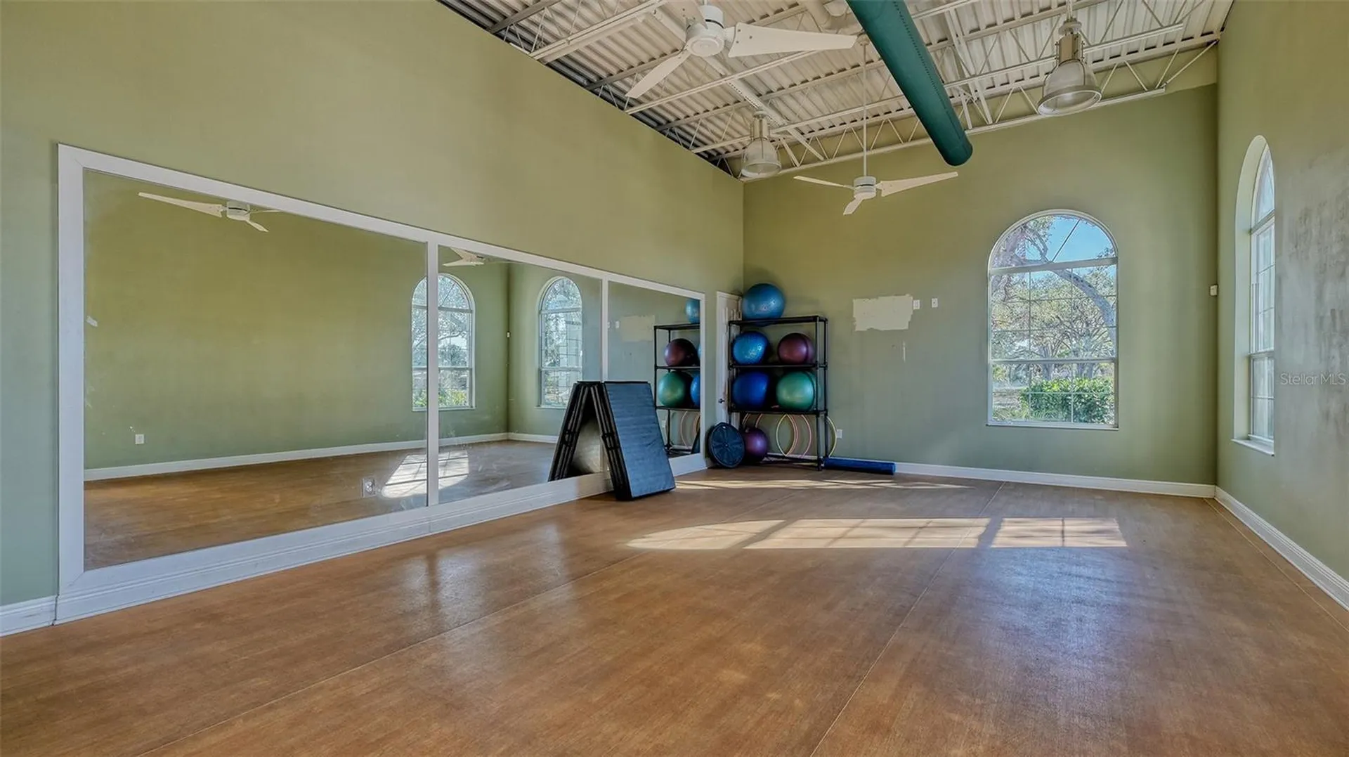 27 Dominica Drive Englewood FL 34223