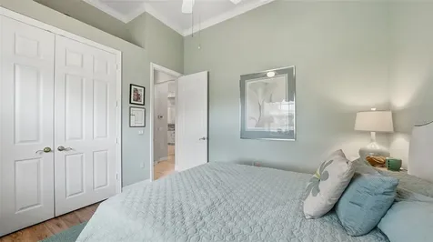27 Dominica Drive Englewood FL 34223