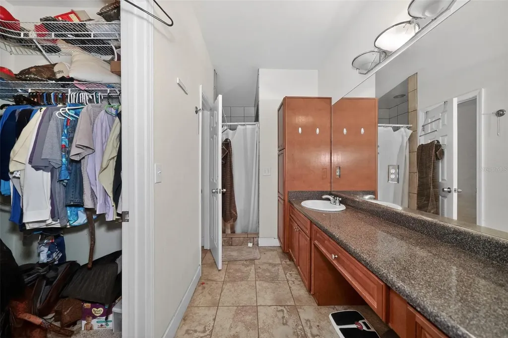 4700 Woody Road Marianna FL 32448