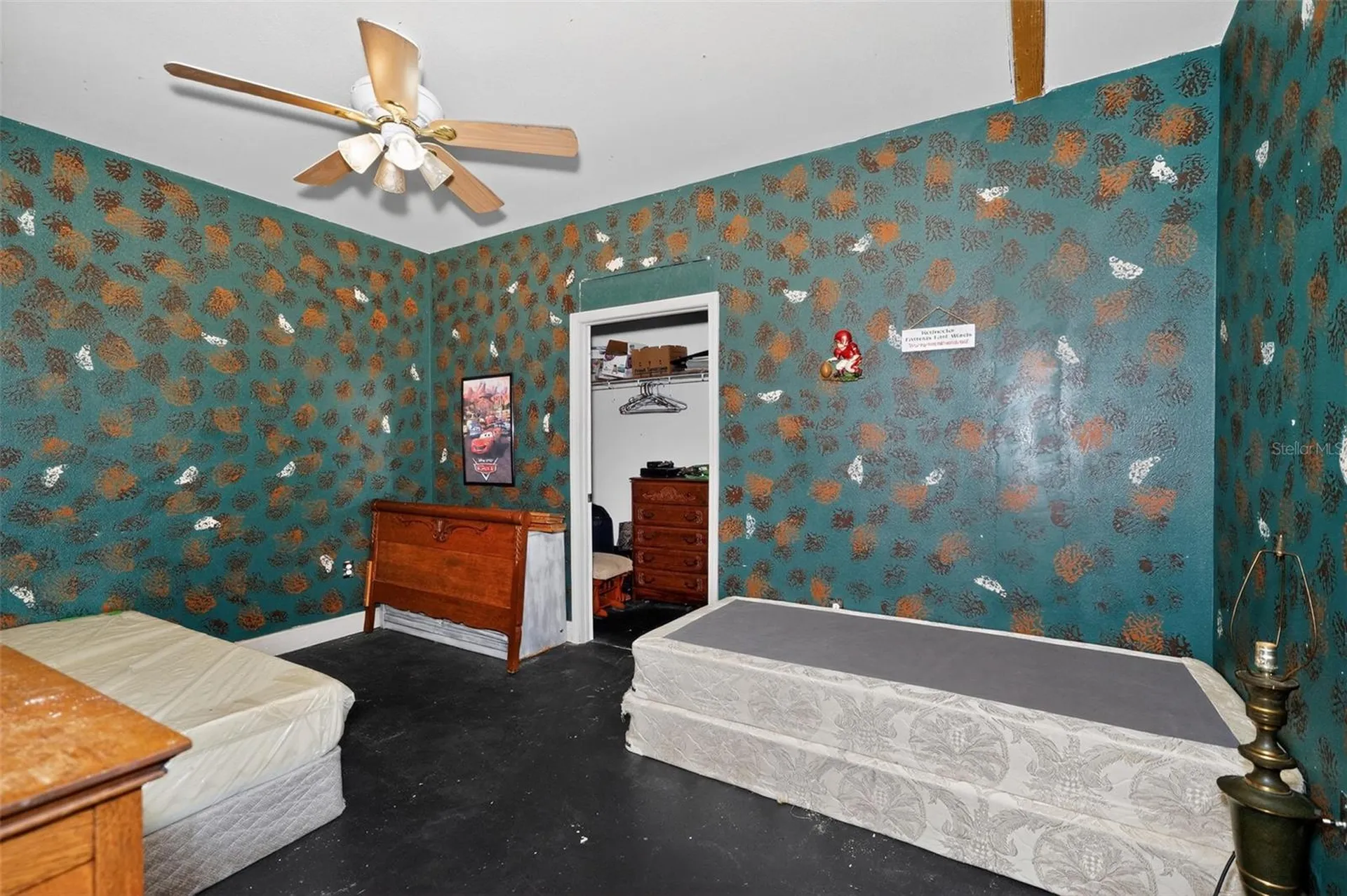4700 Woody Road Marianna FL 32448