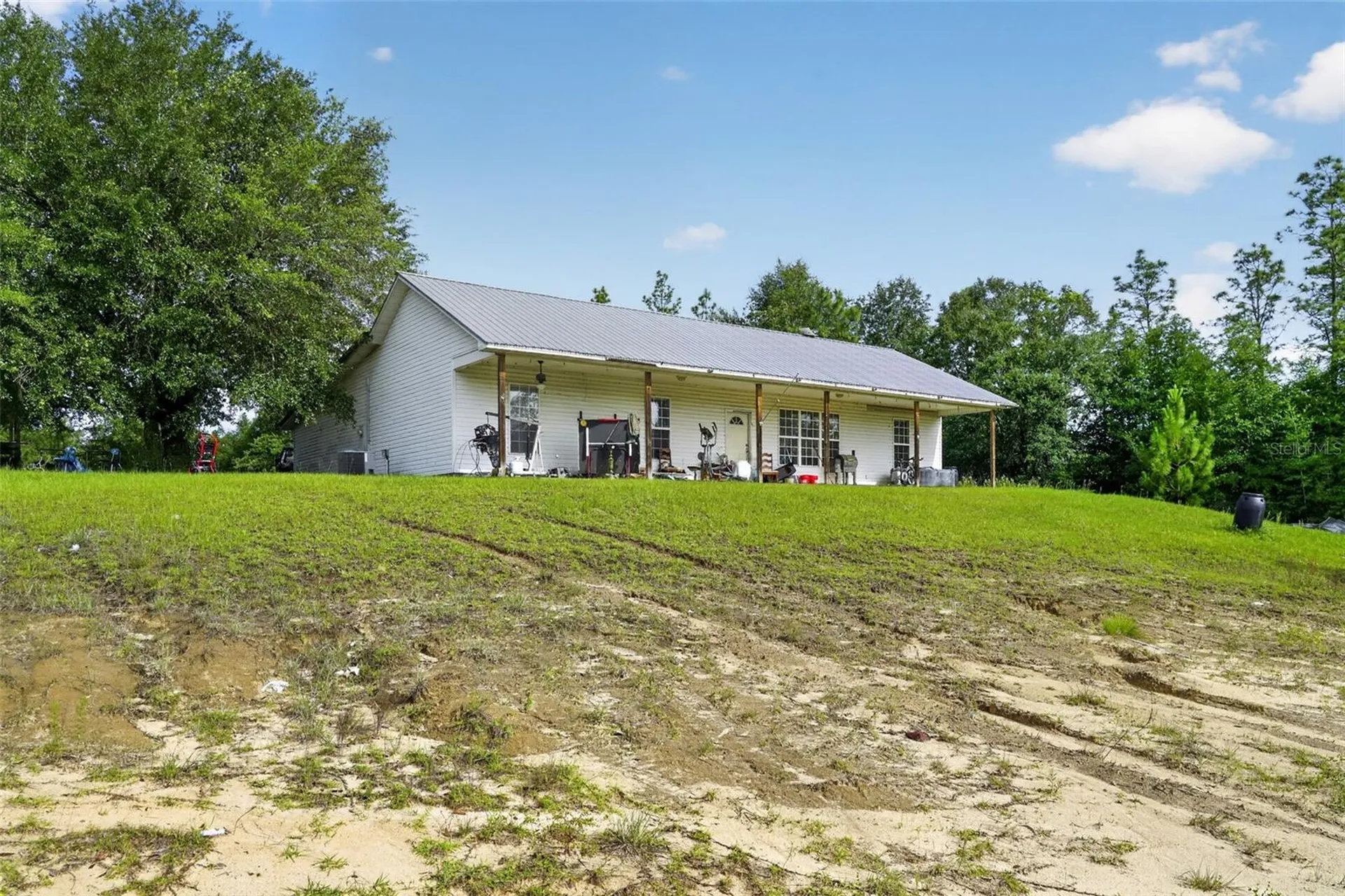 4700 Woody Road Marianna FL 32448