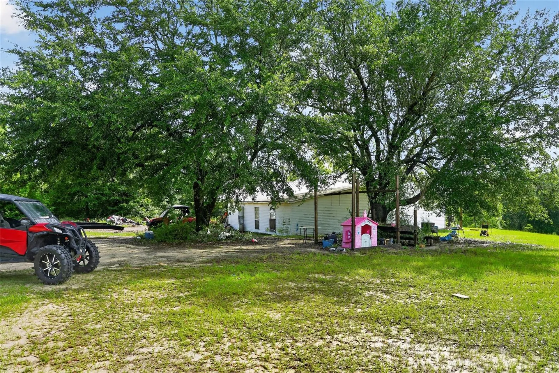 4700 Woody Road Marianna FL 32448