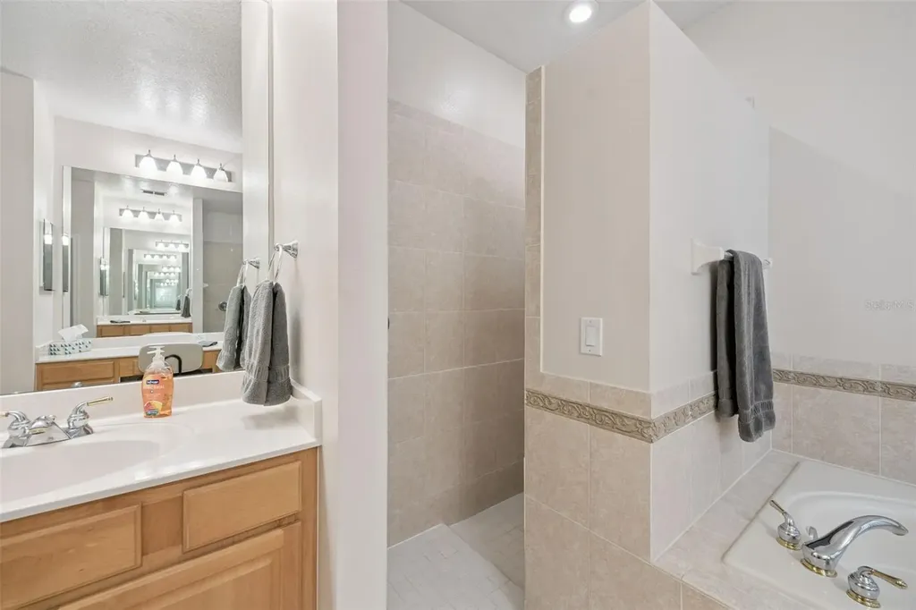 2500 Emerald Tree Lane Apopka FL 32712