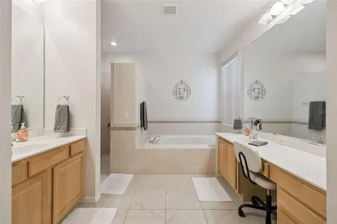 2500 Emerald Tree Lane Apopka FL 32712