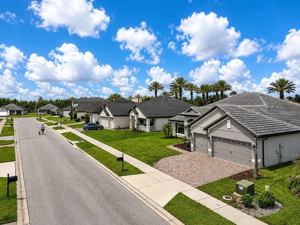 226 Lake Vista Drive Auburndale FL 33823