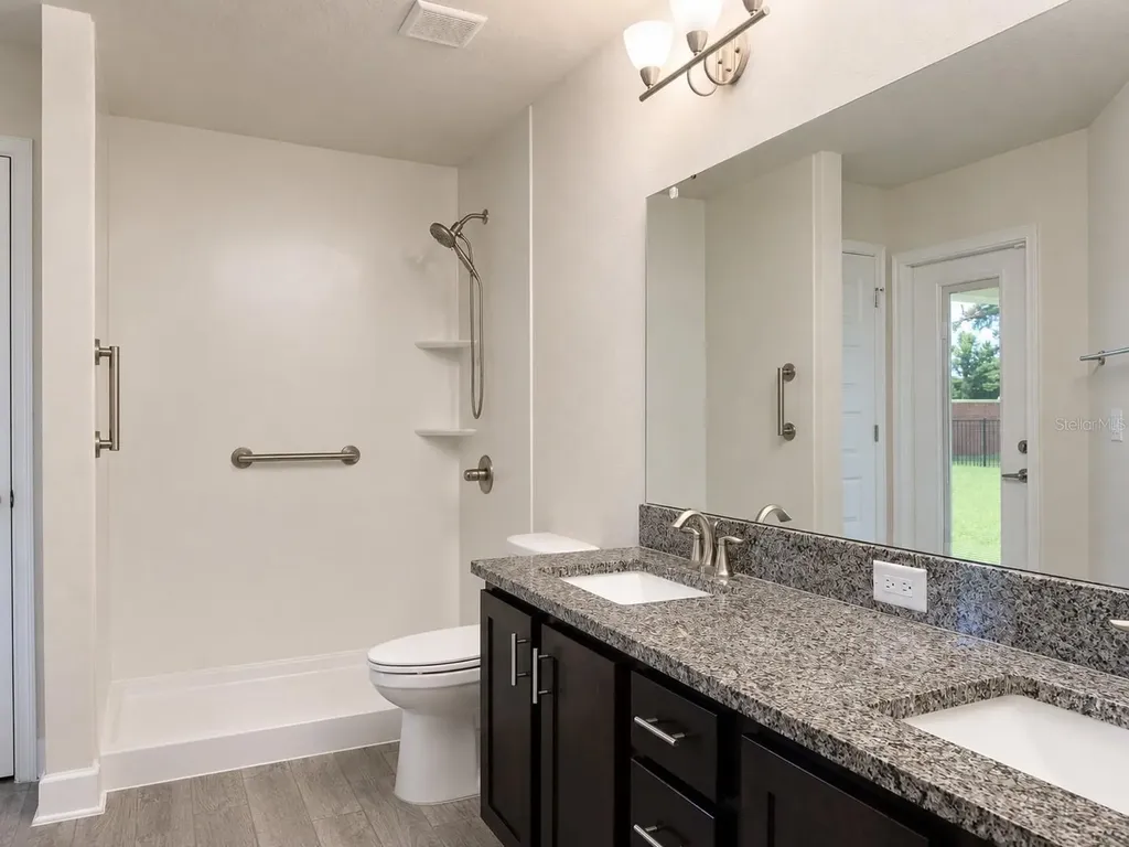 226 Lake Vista Drive Auburndale FL 33823