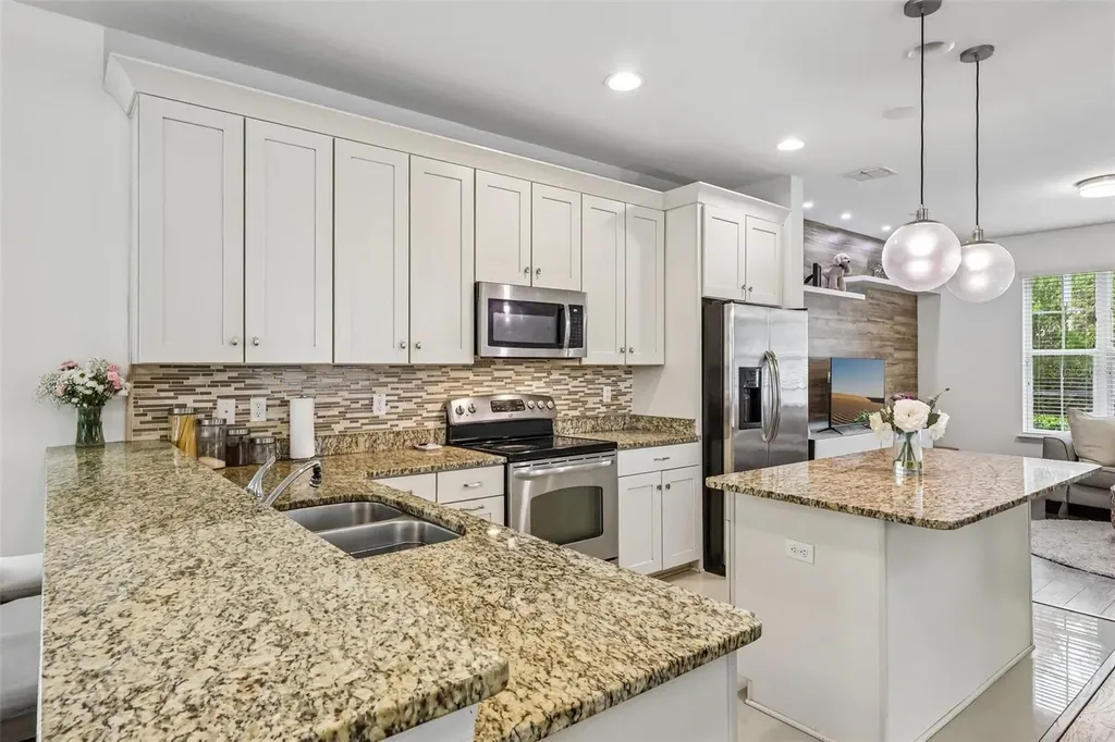 6412 Golden Dewdrop Trail Windermere FL 34786
