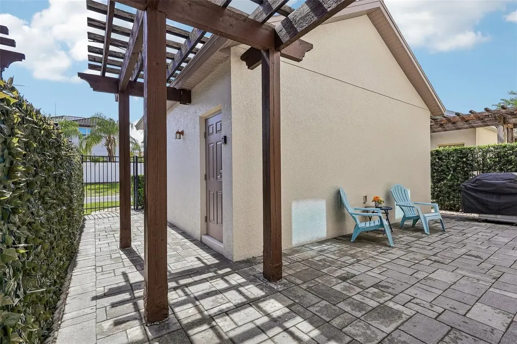 6412 Golden Dewdrop Trail Windermere FL 34786