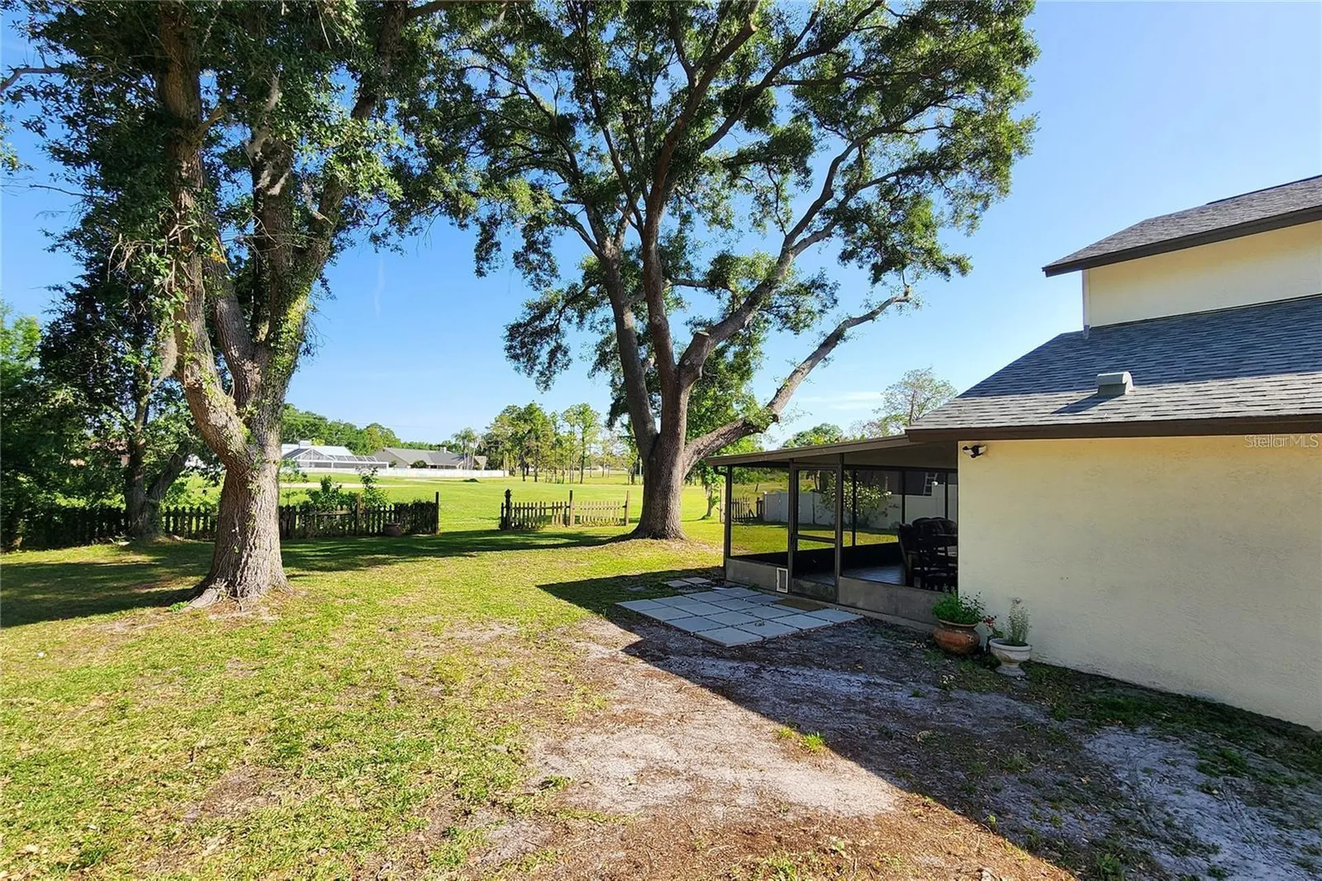 16169 Gardendale Drive Tampa FL 33624