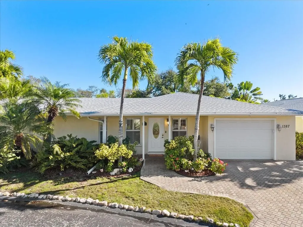 1387 Moonmist Drive Sarasota FL 34242