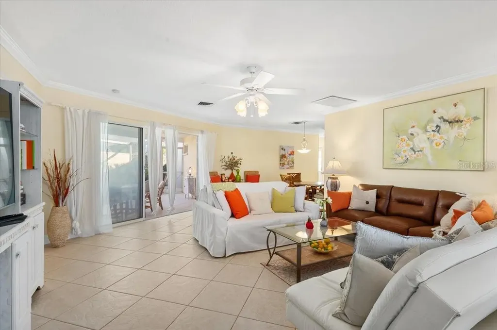 1387 Moonmist Drive Sarasota FL 34242