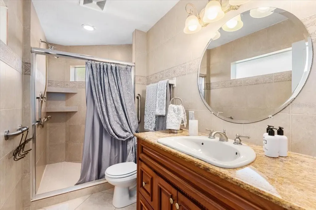 1387 Moonmist Drive Sarasota FL 34242