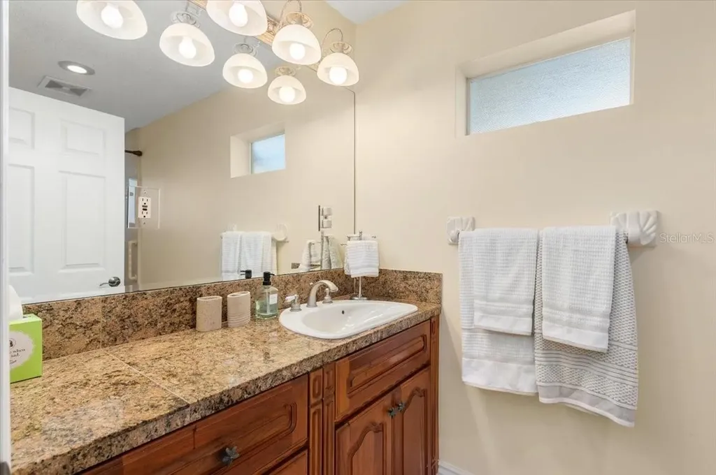 1387 Moonmist Drive Sarasota FL 34242