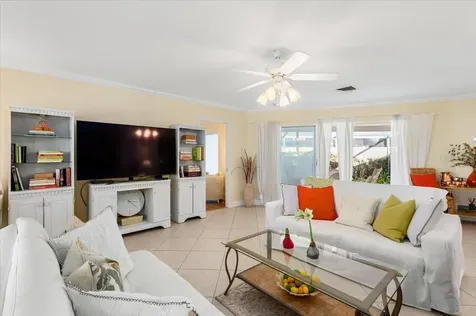 1387 Moonmist Drive Sarasota FL 34242