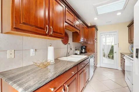 1387 Moonmist Drive Sarasota FL 34242