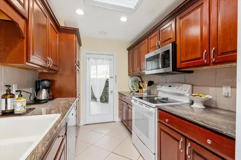 1387 Moonmist Drive Sarasota FL 34242