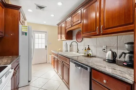1387 Moonmist Drive Sarasota FL 34242