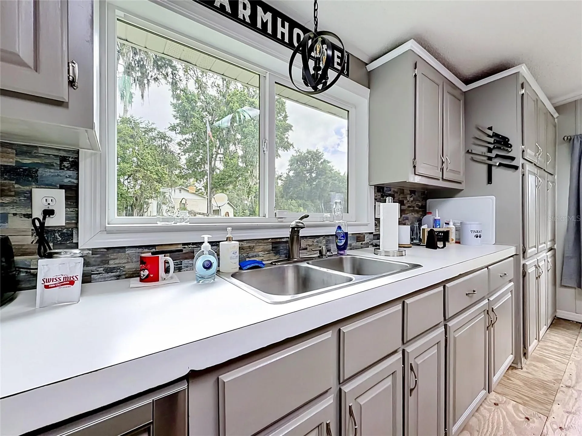 1919 NW 100th Street Ocala FL 34475