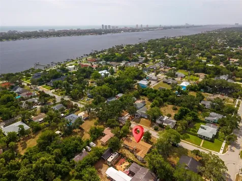 71 Fairview Avenue Ormond Beach FL 32174
