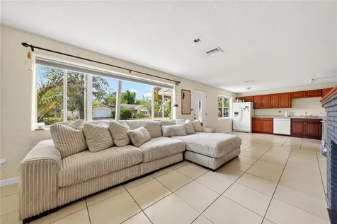 71 Fairview Avenue Ormond Beach FL 32174