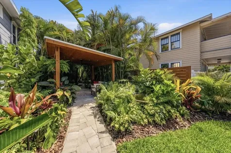 2450 Burlington Avenue N St Petersburg FL 33713