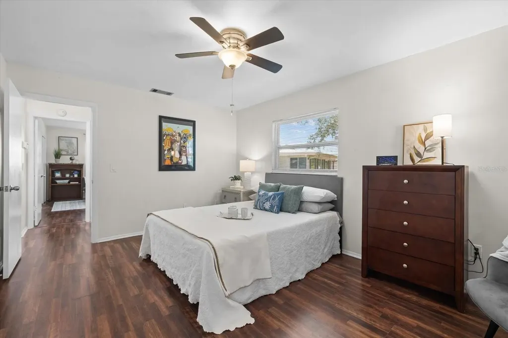 4305 Chinaberry Circle Bradenton FL 34208