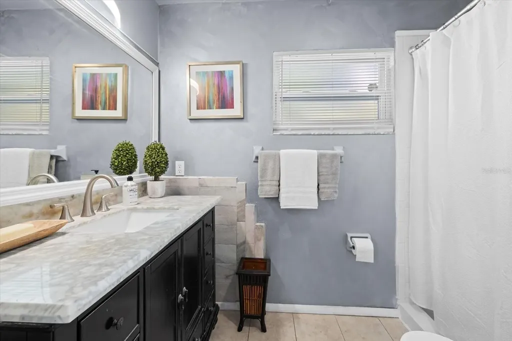 4305 Chinaberry Circle Bradenton FL 34208
