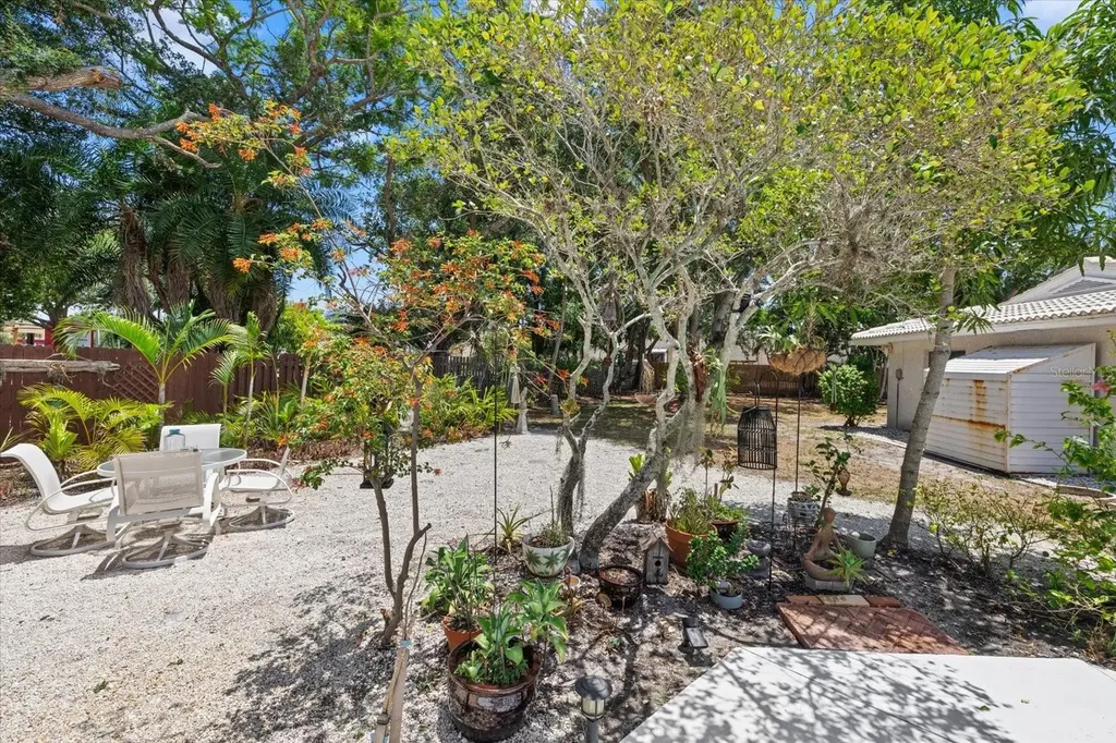 4305 Chinaberry Circle Bradenton FL 34208