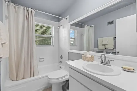 4305 Chinaberry Circle Bradenton FL 34208