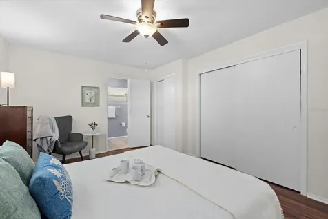 4305 Chinaberry Circle Bradenton FL 34208