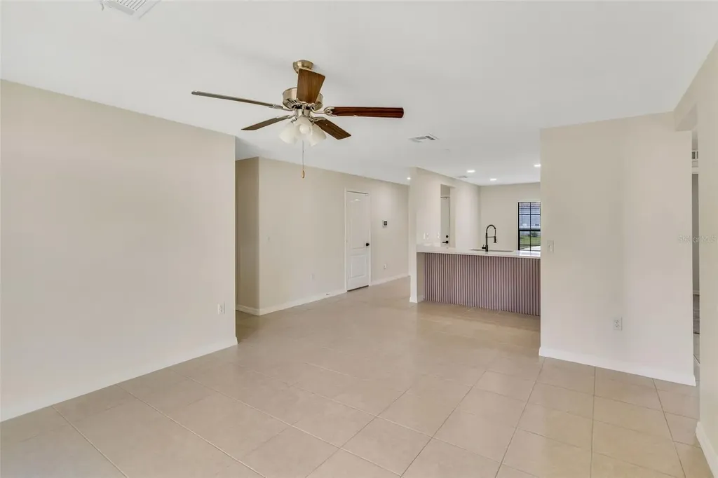 213 Fig Court Kissimmee FL 34759